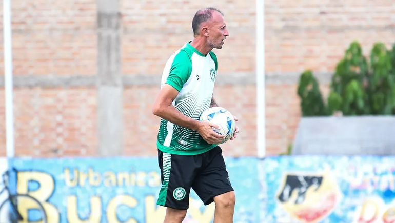 Gabriel Nasta tiene un extenso recorrido por el fútbol de ascenso. 