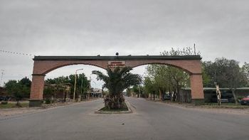 La mamá del joven presentó la denuncia en una sede policial de Ingeniero Huergo. Fue un pedido para que ayuden a su hijo a salir de las drogas. 