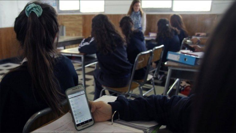El uso de celulares en las escuelas