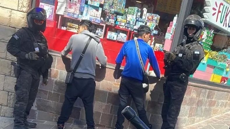 Los jóvenes de 18 años fueron puestos a disposición de la Justicia. Foto: Gentileza.