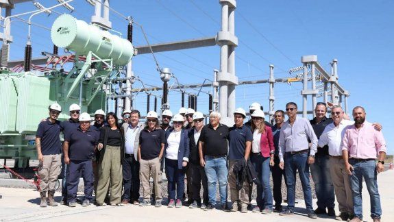 El gobernador inauguró otra obra importante.