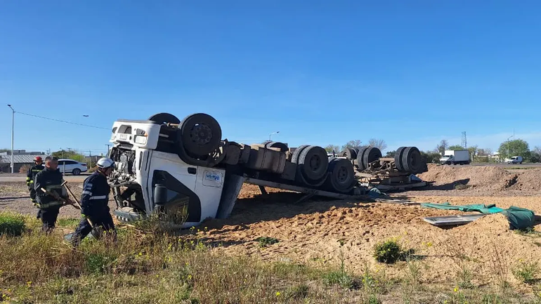 El vehículo proveniente de Olavarría y con destino a los yacimientos de Vaca Muerta en Añelo