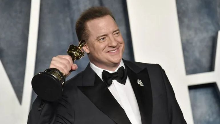 El actor que volvió del ostracismo y ganó el Oscar por interpretar un obeso