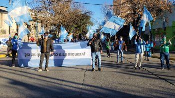 ate va a trabajo por paritarias y a exigir el aguinaldo