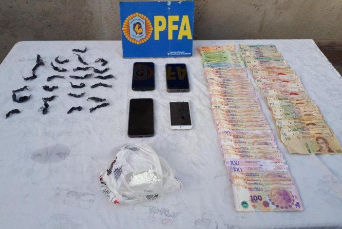 Narcos utilizaban una gomería de pantalla para vender cocaína