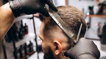 furor en cipolletti por el taller gratuito de barberia