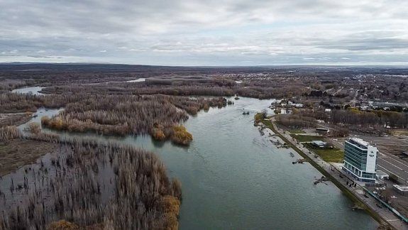 Alertan por el aumento del caudal de los ríos Limay y Negro