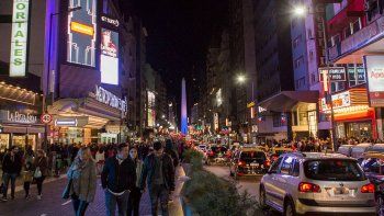 viral: se metio en contramano por avenida corrientes y asi reacciono