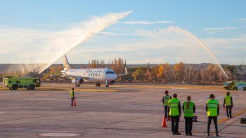 neuquen y salta potencian su turismo con las low cost