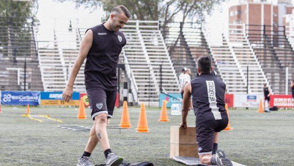 Vilce entrenó diferenciado el sábado y no hizo fútbol, pero para hoy se lo espera a la par de sus compañeros, desde el primero de los días intensos.