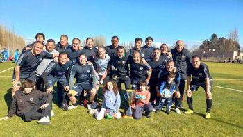 fueron idolos en cipo y ahora da gusto verlos en el don pedro: 90 partidos invictos y 28 titulos fueron idolos en cipo y ahora da gusto verlos en el don pedro: 90 partidos invictos y 28 titulos