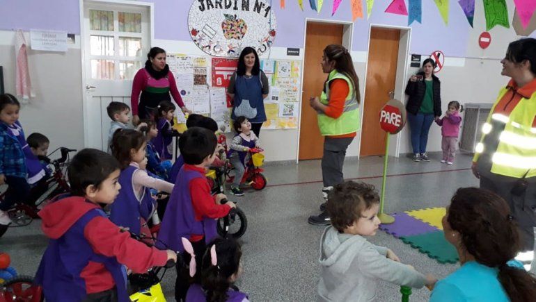 La lección de tránsito y respeto de los más chicos