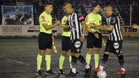 Cipo quiere estirar la racha para mantenerse arriba
