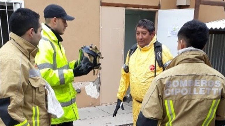 Hubo un derrame de formol en la UNCo y tuvo que intervenir Protección Civil