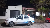 Policía y Criminalística trabajó en el lugar. Foto: gentileza El Diario de Allen.