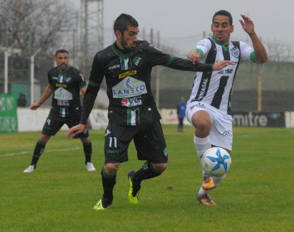 Con el pie izquierdo: Cipo perdió en el debut del Federal A