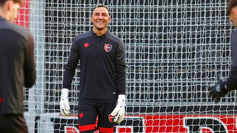 Sigue el escándalo con Keylor Navas: la insólita decisión que tomó el arquero antes del partido de Newells