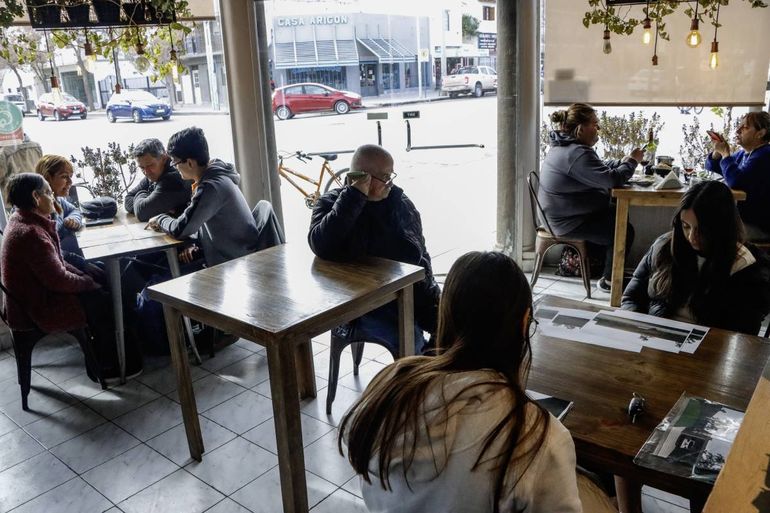 Los bares lucirán repleto este sábado. Foto Anahí Cárdena. Los bares lucirán repleto este sábado. Foto Anahí Cárdena.