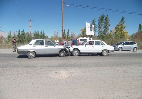 Triple choque en la Ruta Chica