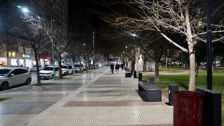 Más de $52 millones fueron los invertidos en este espacio público por donde transitan vecinos a diario.