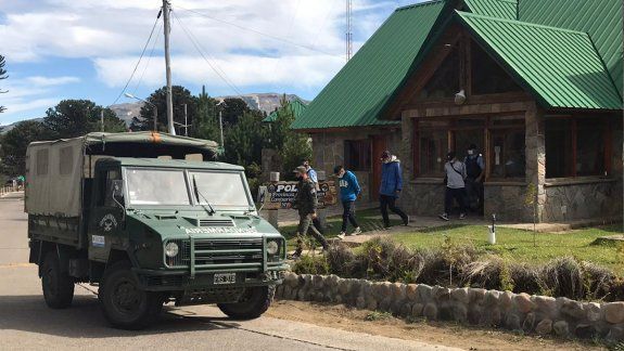 Chilenos ingresaron de forma ilegal y acampaban en Pehuenia