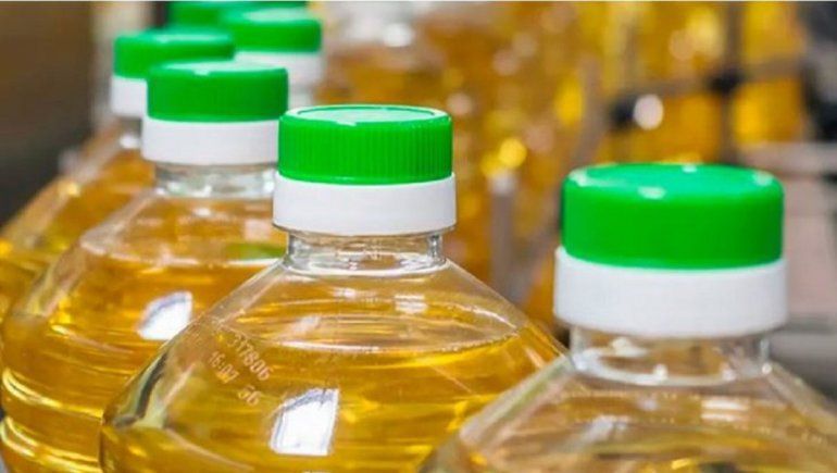 Advierten sobre aceite de girasol prohibido por la ANMAT para su venta