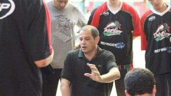 pandemia-basquet-entrenador-covid.jpg