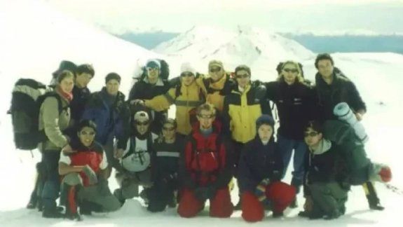 Recuerdan a fallecidos en la trágica avalancha del cerro Ventana