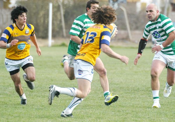 La nieve frustró el debut de Marabunta ante Comodoro