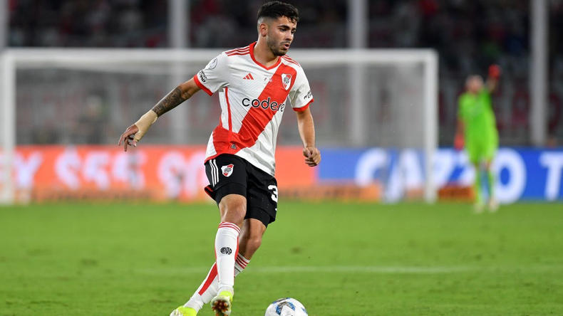 La millonaria cifra por la que River vendió un porcentaje del pase de Santiago Simón