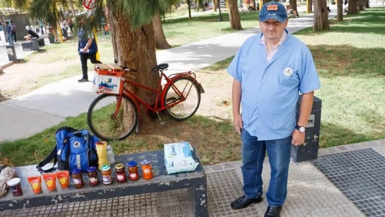 El esloveno Osovnikar fue agredido por dos vendedores ambulantes desconocidos. Pide que se acentúen los controles municipales. 