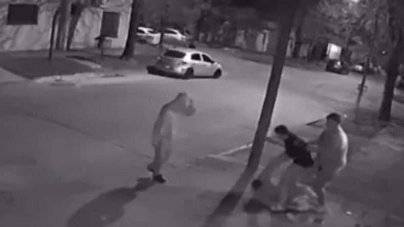 Ordenan la captura del hijo de un diputado por la feroz golpiza y tentativa de homicidio de un menor
