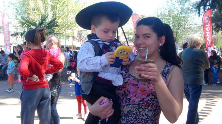 Llegó la primavera y así se festejó en Cipolletti