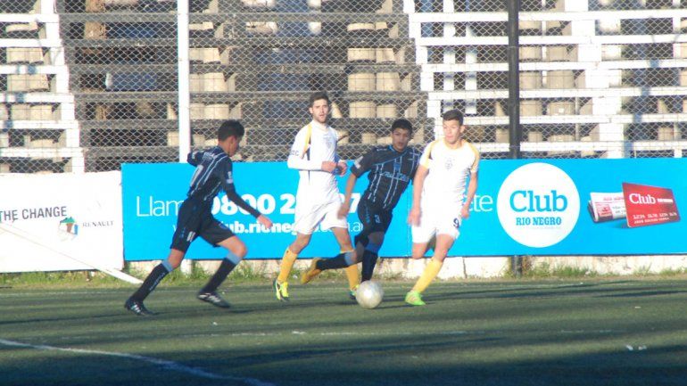 Pillmatun abre la fecha de visitante de Cimac en General Roca.