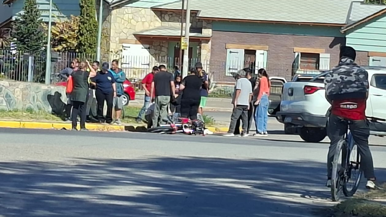 El incidente vial ocurrió en pleno centro de Allen en la intersección de la calle Irigoyen.&nbsp;