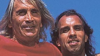 Hugo Orlando Gatti y Carlos Fernando Navarro Montoya, historia pura del fútbol argentino. 