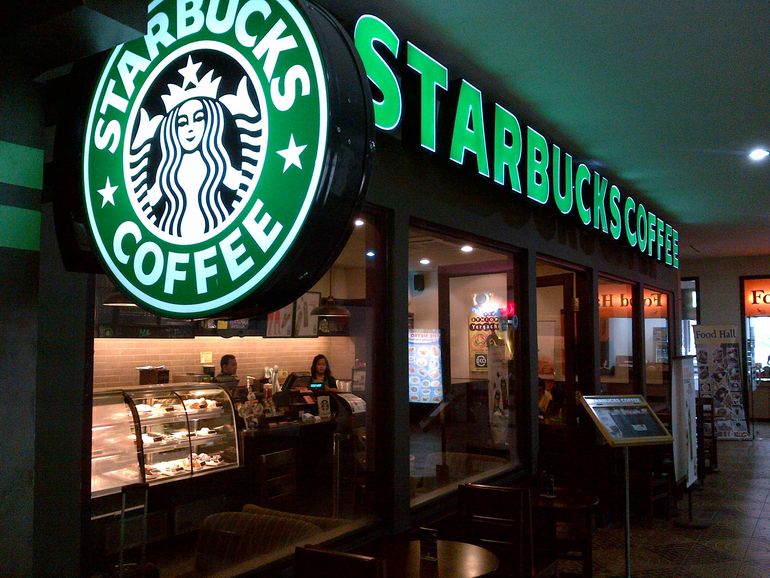 Starbucks paga los viajes a trabajadoras que quieran abortar