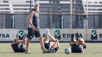 el albinegro hace futbol pensando en estudiantes