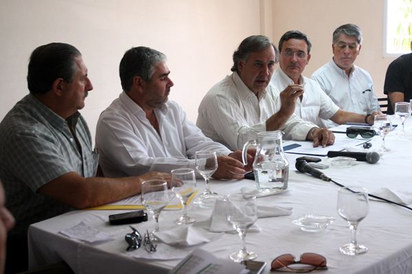 Productores esperan las definiciones