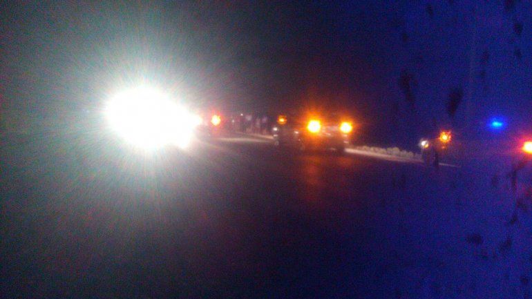 Un conductor giró en U sobre la Ruta 151 y casi provocó una tragedia