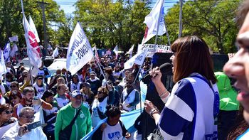 unter exige la renuncia de stopiello: es funcional al gobierno