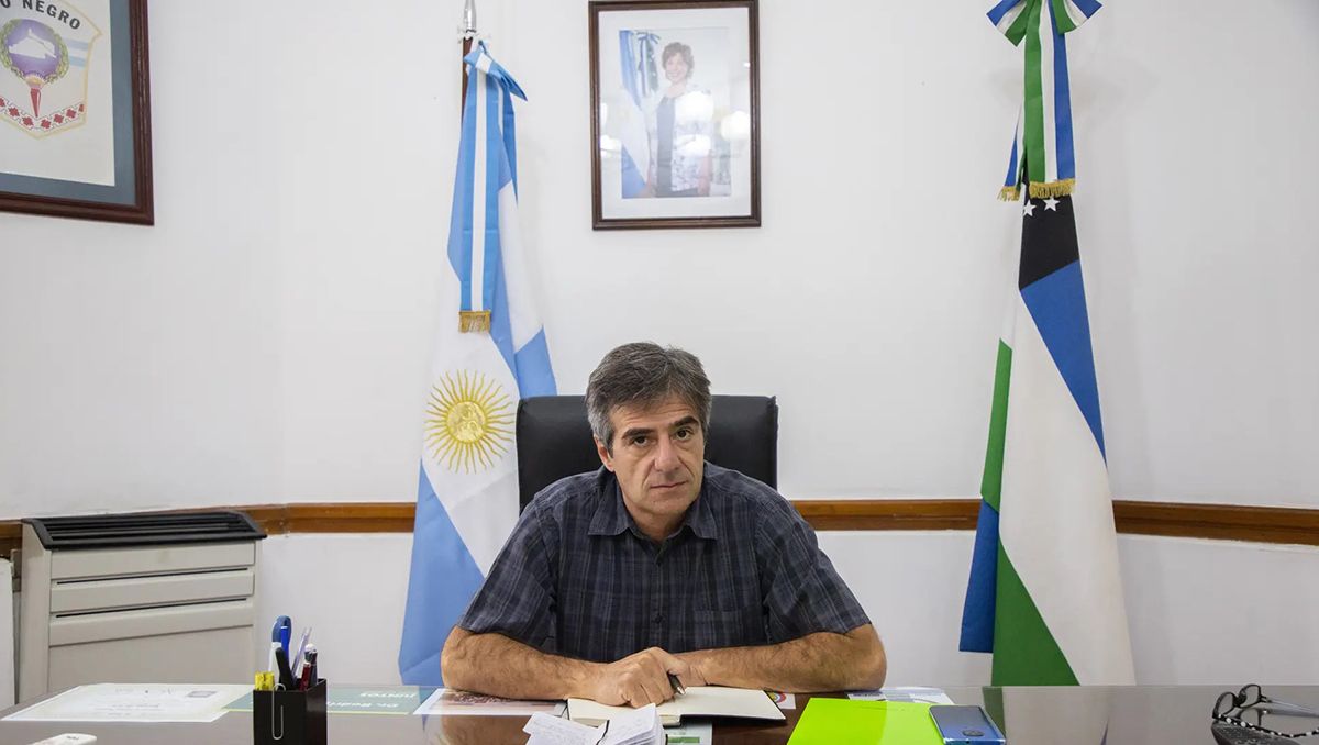 Zucaro: La decisión de Unter perjudica a toda la sociedad