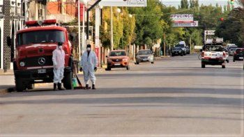 en cinco saltos abren comercios, centros de belleza y peluquerias