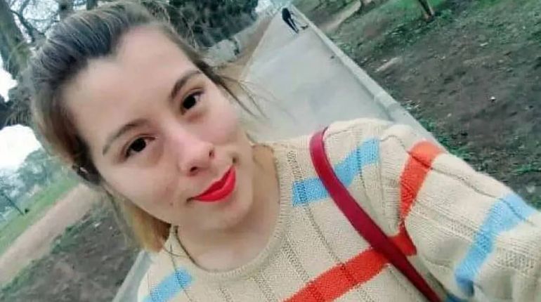 Horror en Formosa: iba con su novio en moto y su expareja los apuñaló