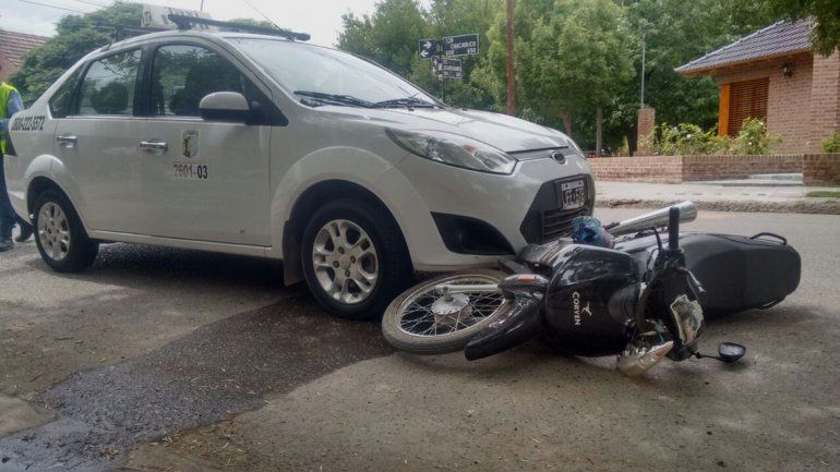 Dos mujeres heridas tras violento choque