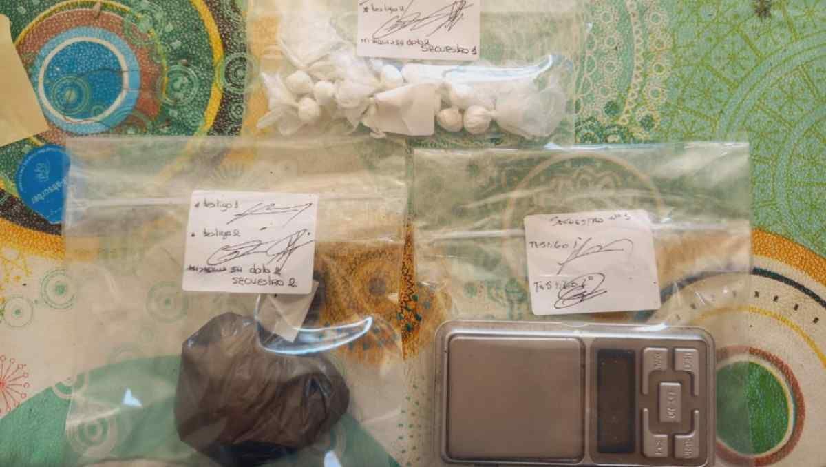 La Policía encontró cocaína en un allanamiento por robo.