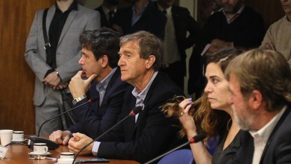 Hubo dictamen favorable para proyecto de alcohol cero