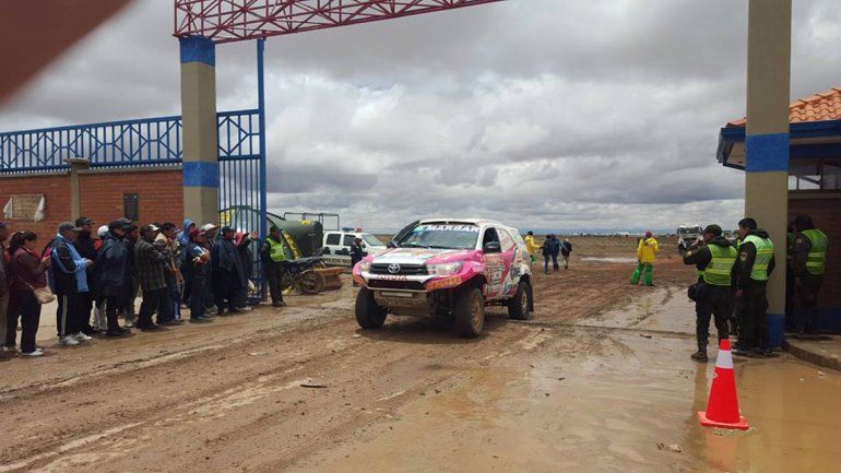 La camioneta de Reina sufrió el jueves