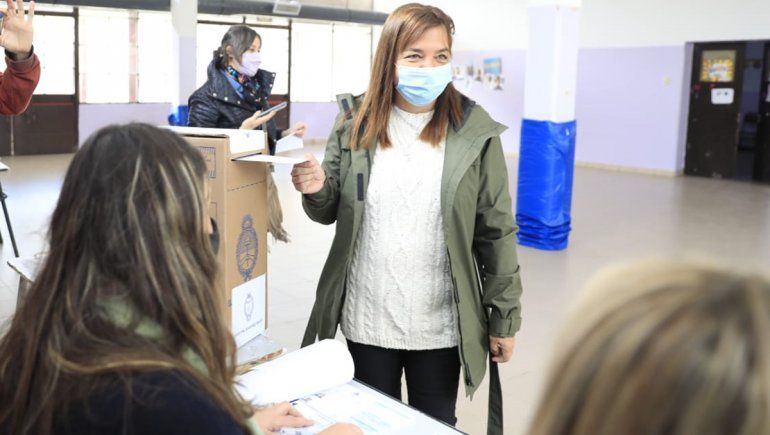 Ibero votó y destacó el protocolo sanitario contra el Covid-19 