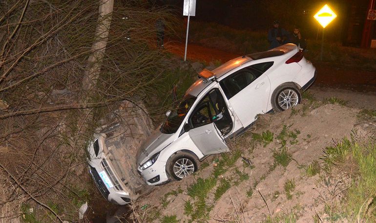 Condenaron al compinche de Jimi Hendrix, y él sigue prófugo